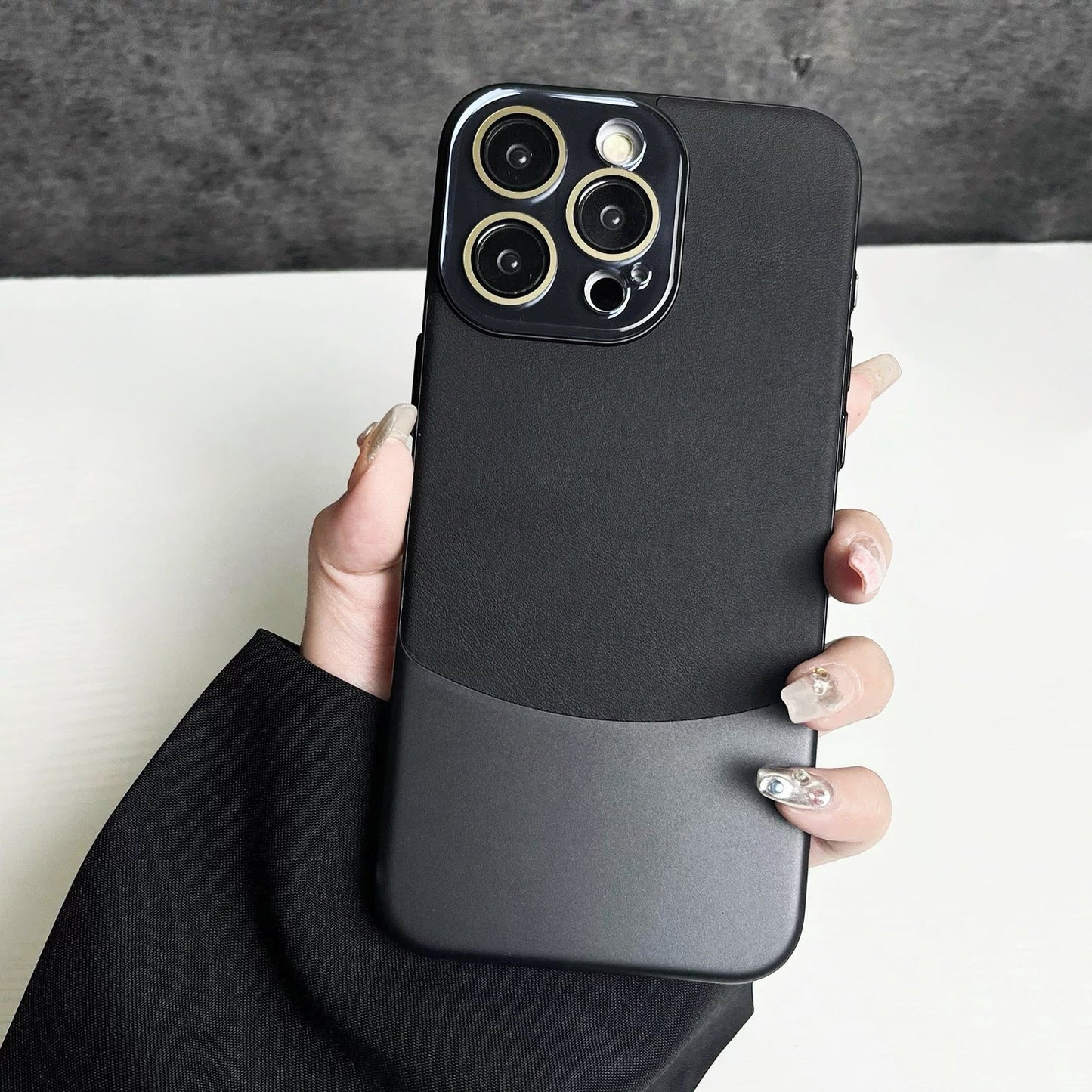 Telefonhülle aus Metall und Leder zum Spleißen